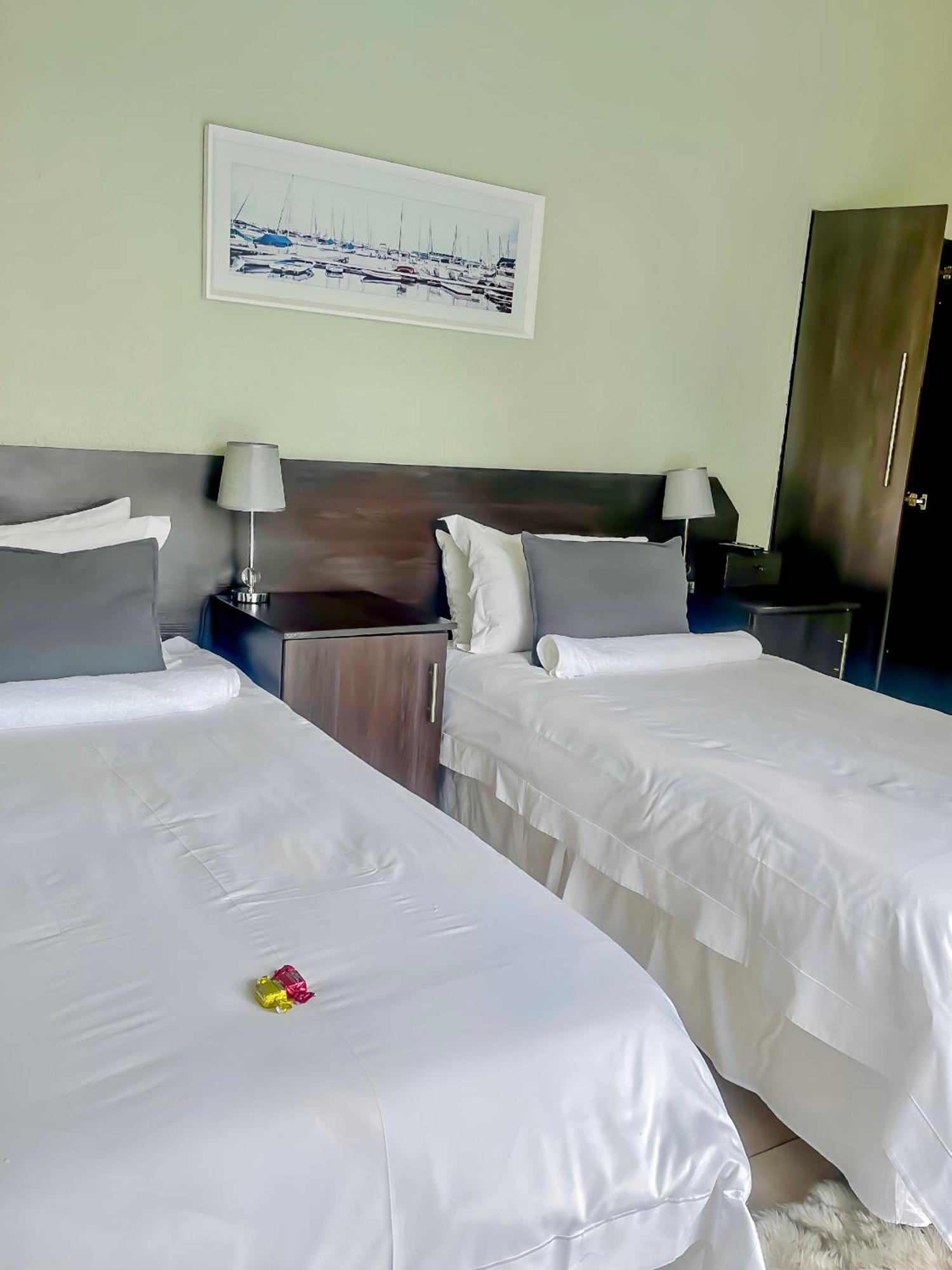 Oasis Of Life Guest House Эмалахлени Экстерьер фото